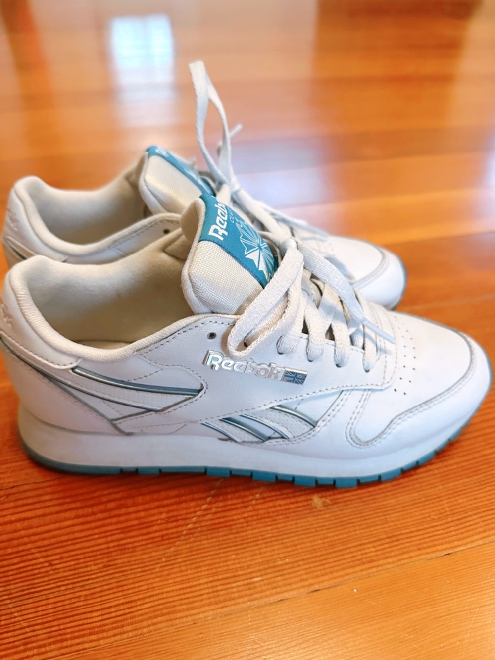 Reebok Classic Leather Porcelain White Ice Blue